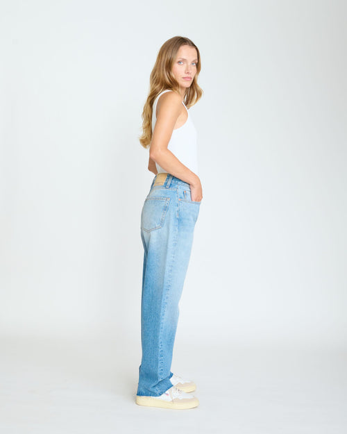 Jean 697 Boyfriend