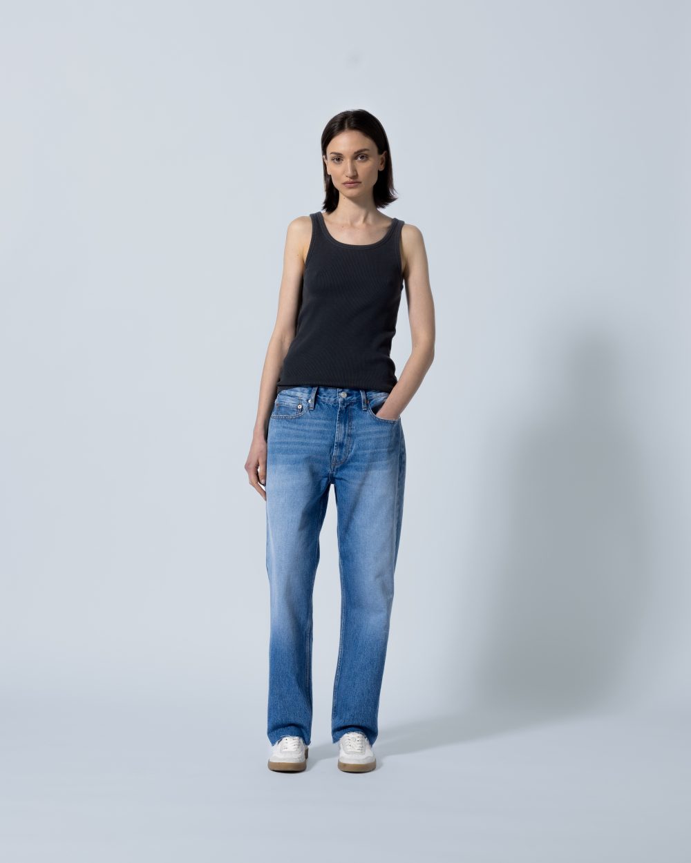 Jean 697