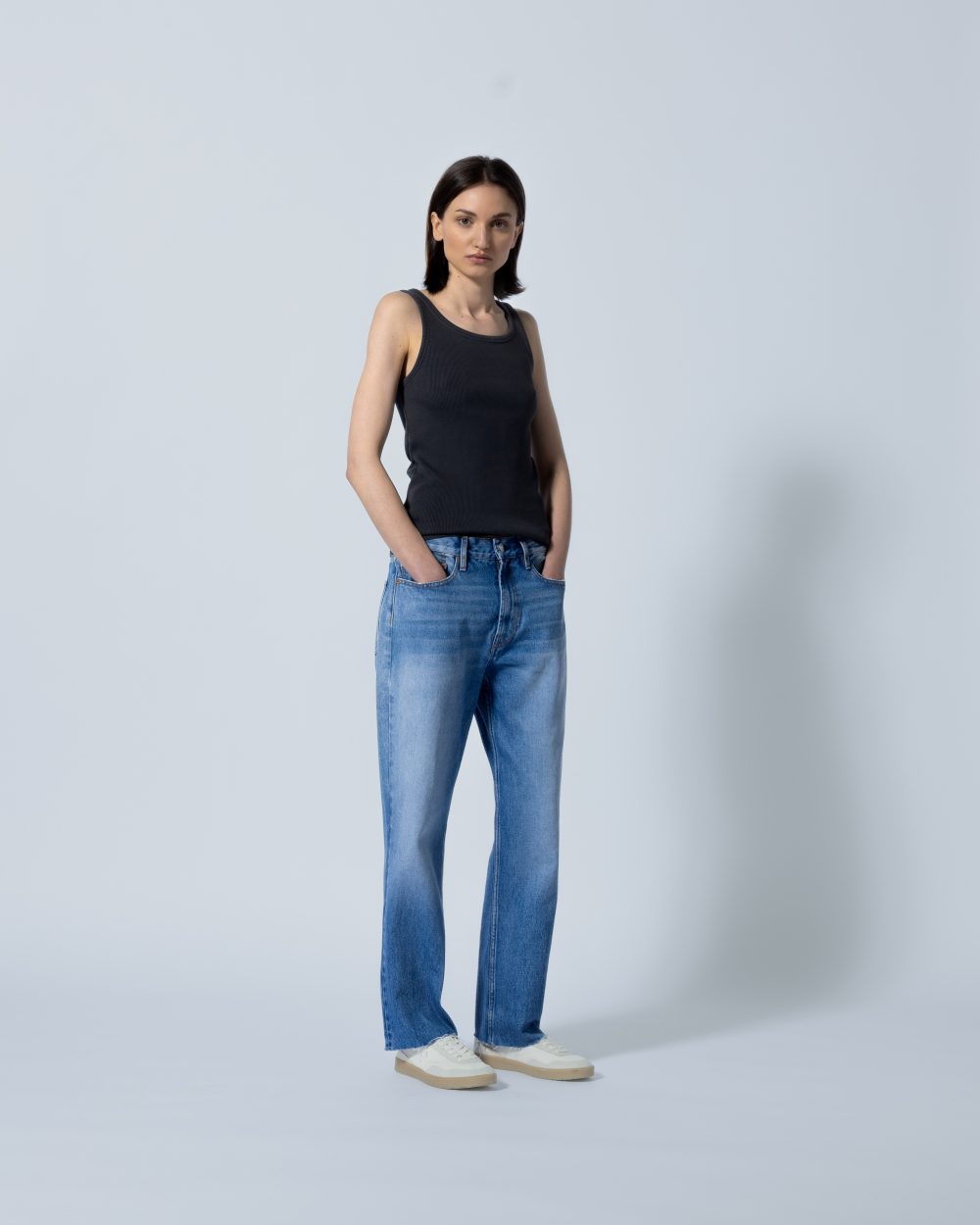 Jean 697 – Image 2