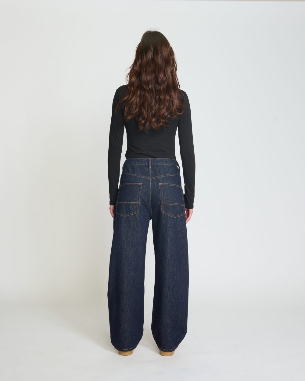 Jean Nili – Image 3